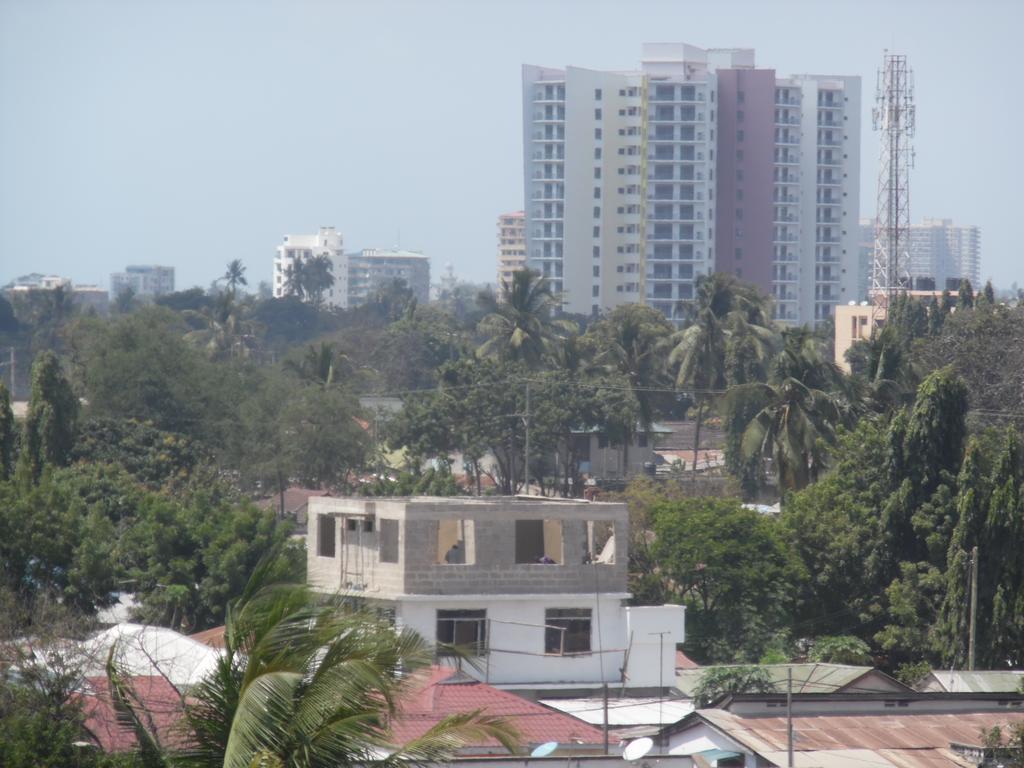 Hotel De Mag Dar es Salaam Exterior photo